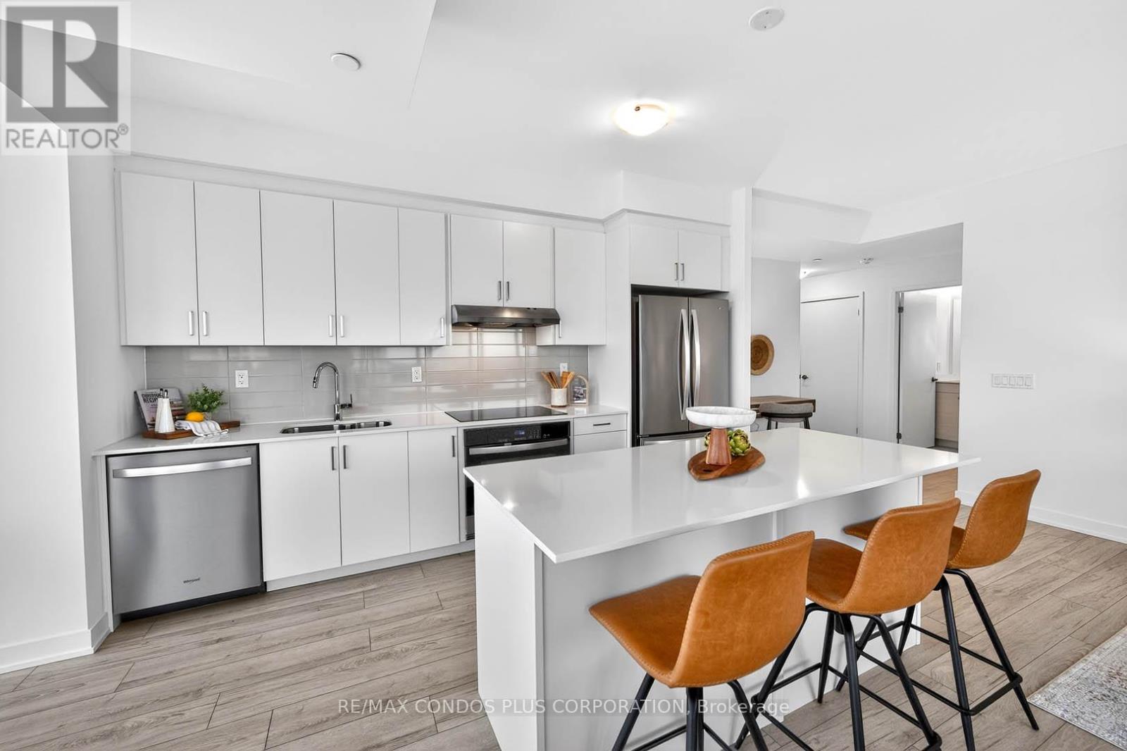 1104 - 1035 SOUTHDOWN ROAD