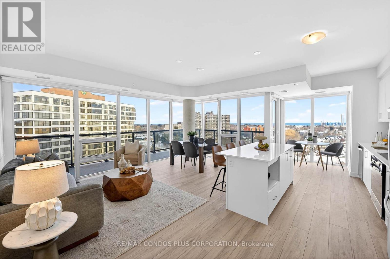 1104 - 1035 SOUTHDOWN ROAD