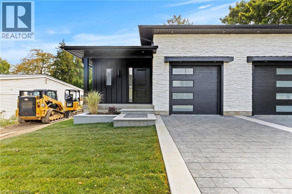 139 KING EDWARD Street