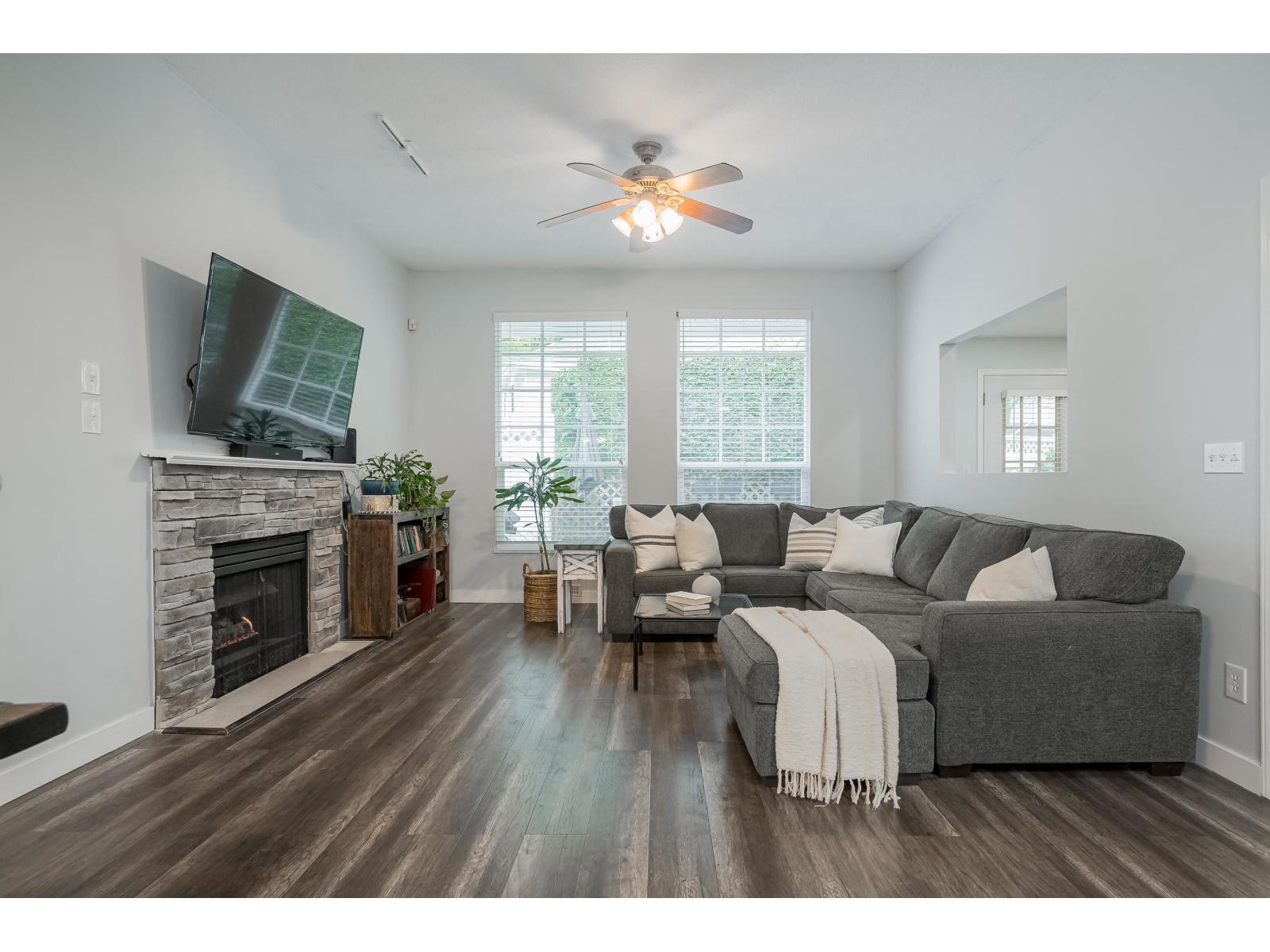 36 8675 WALNUT GROVE DRIVE