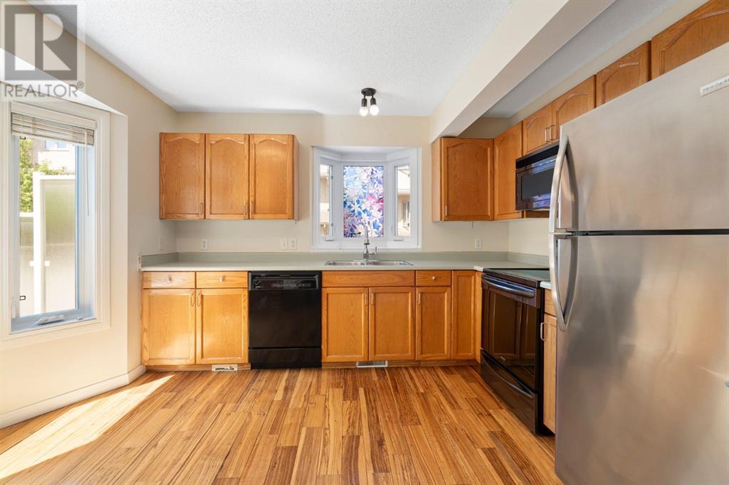 243 Christie Park Mews SW