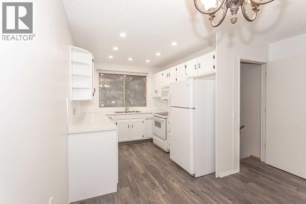 1852 Lynnover Road SE