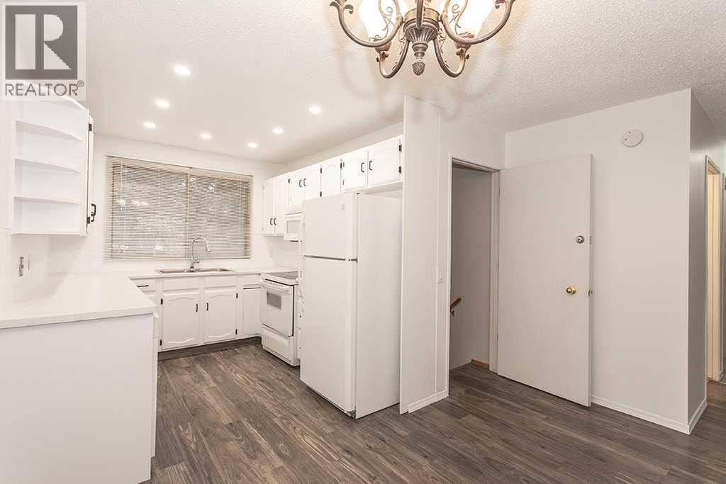 1852 Lynnover Road SE