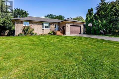 594 GORDON Avenue London ON N6J2W2