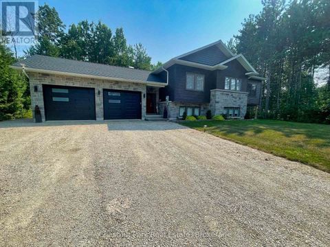 18 TELFORD STREET South Bruce Peninsula ON N0H2T0