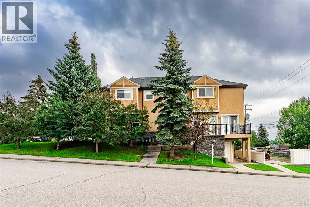 3, 55 Collingwood Place NW