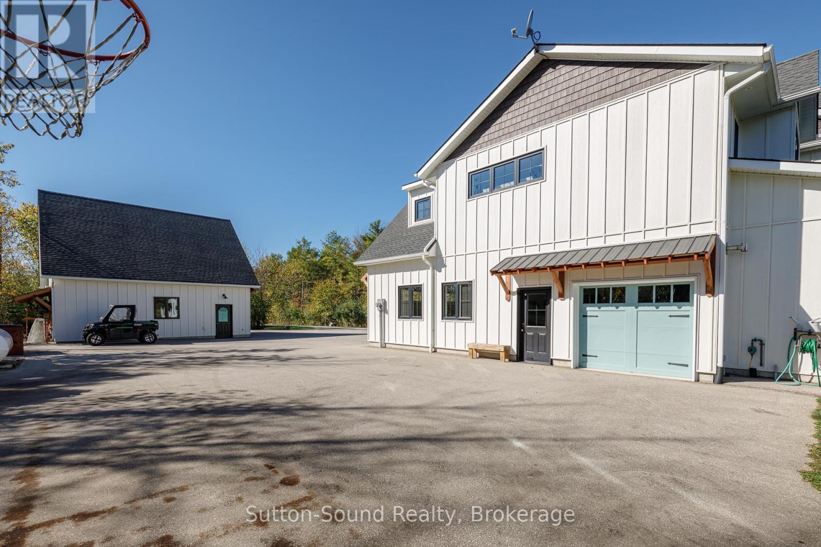 303277 33 SIDE ROAD
