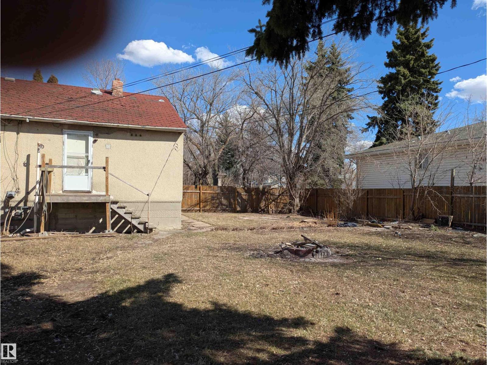 12804 126 ST NW