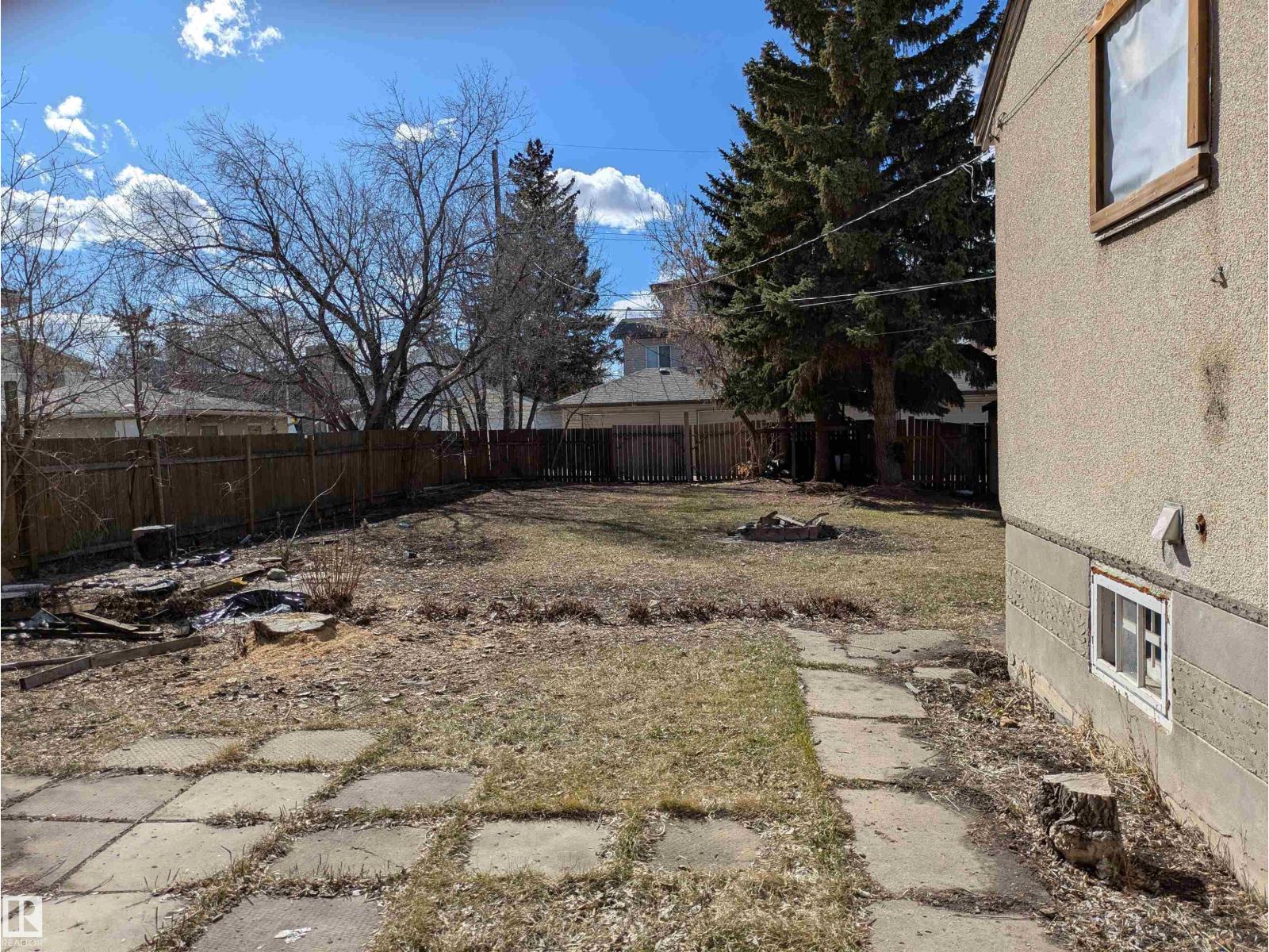 12804 126 ST NW