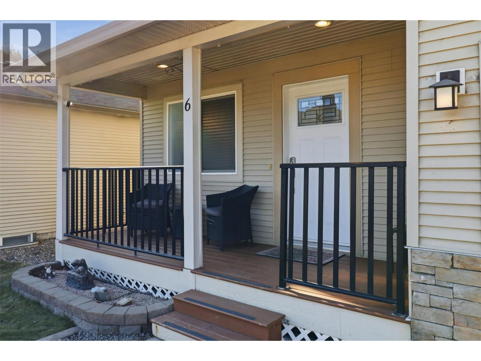 5200 DALLAS Drive Unit# 6