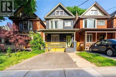 11 LORNE Avenue Hamilton ON L8M2X5