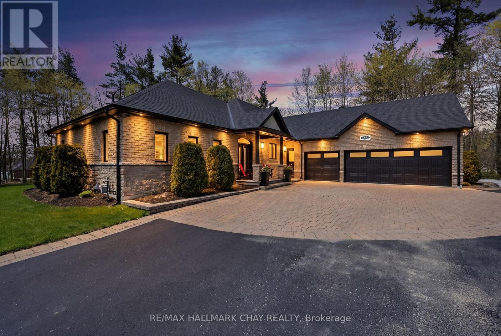 Photo 1 of 49 — 25 LADDIE LANE, Springwater (Anten Mills), ON L9X0C3