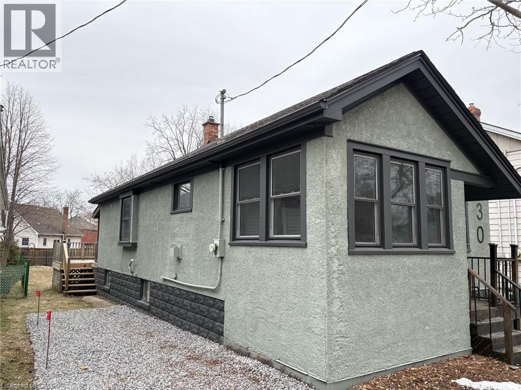 30 EASTCHESTER Avenue