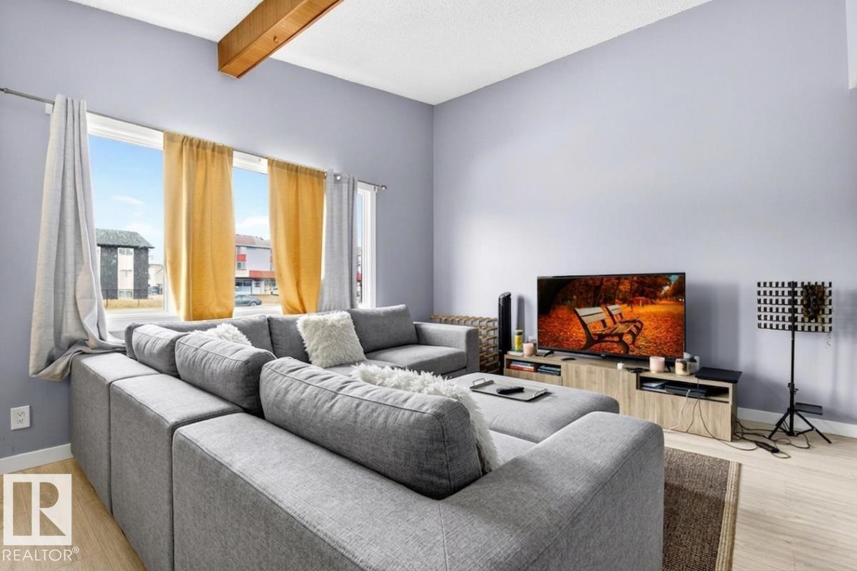 13111 82 ST NW