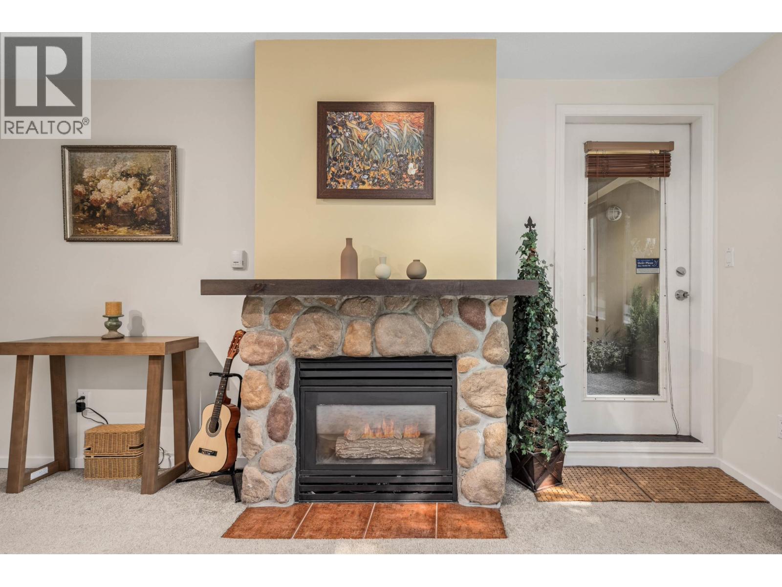 203 4314 MAIN STREET