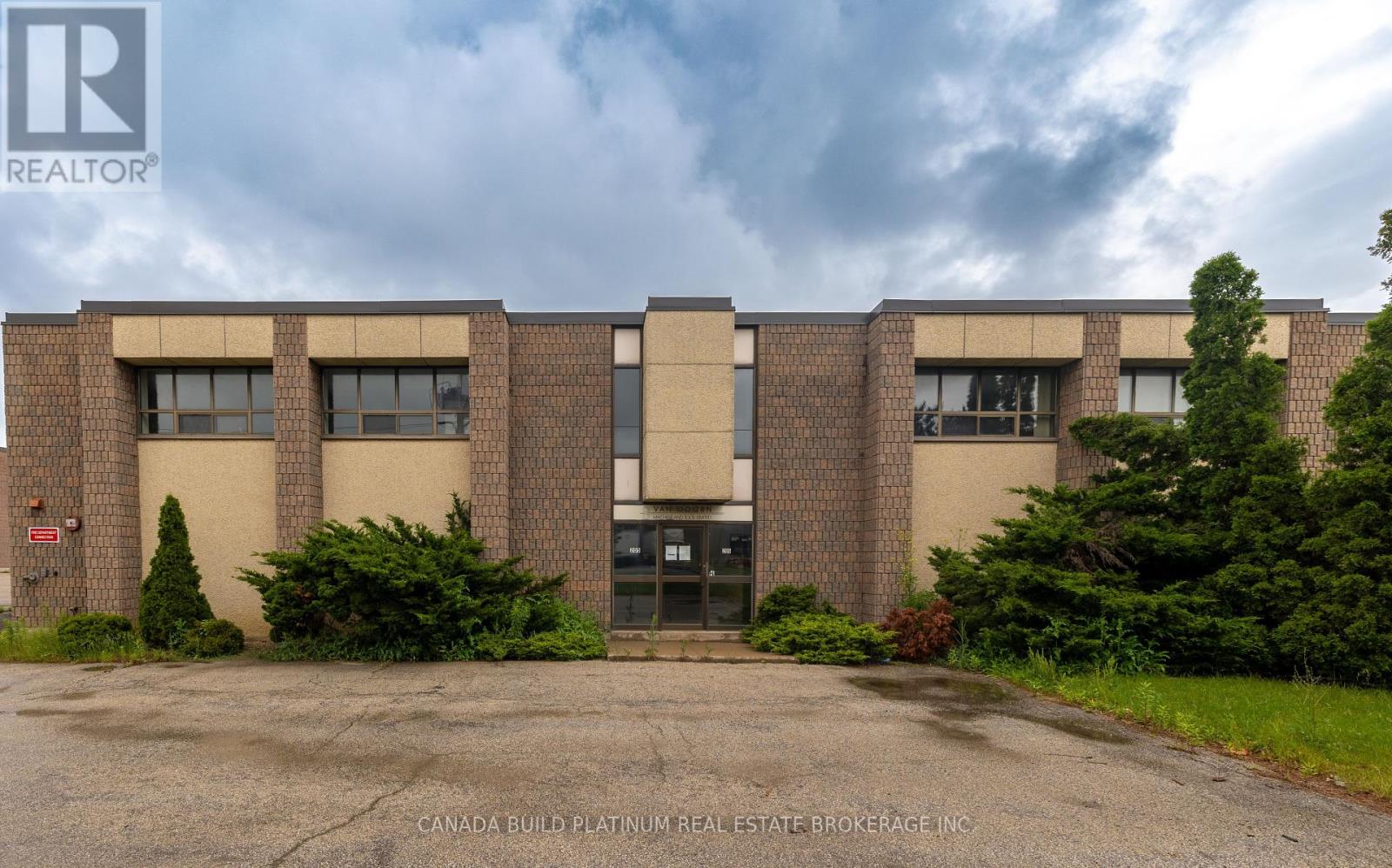 205 SUMMERLEA ROAD