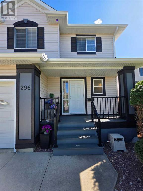 296 Red Crow Boulevard W