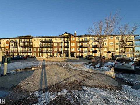 #137 148 EBBERS BV NW Edmonton AB T5Y3W2