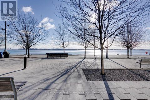 323 - 29 QUEENS QUAY E Toronto (Waterfront Communities) ON M5E0A4