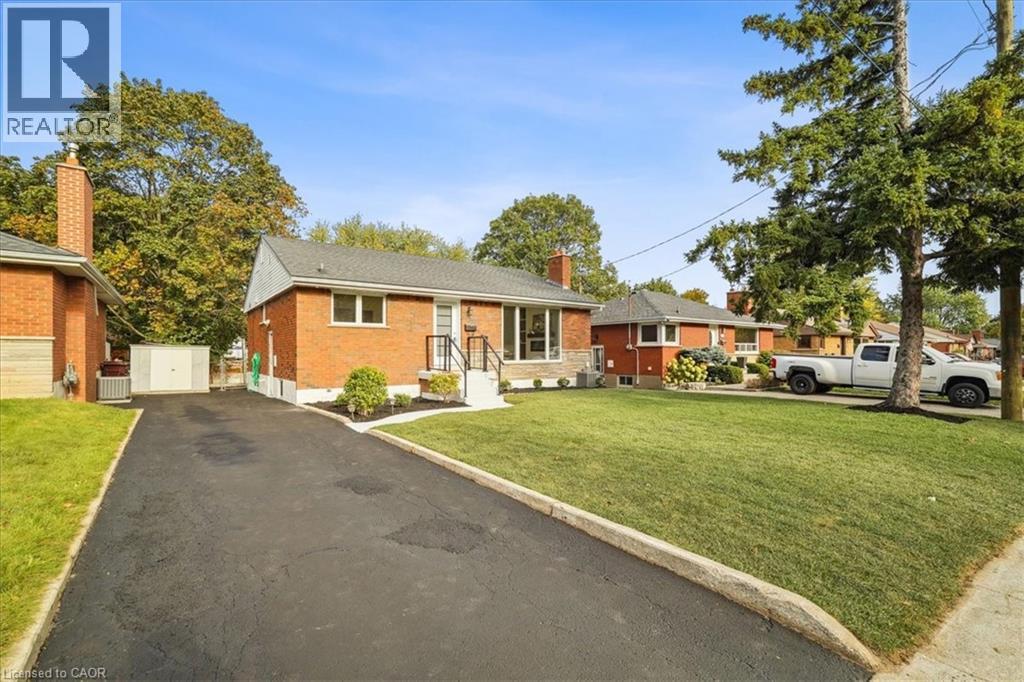 1391 MOUNTAIN GROVE Avenue