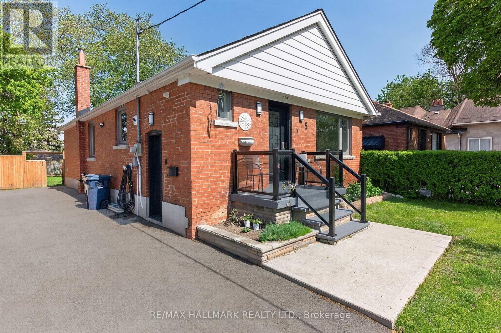 5 ELMONT DRIVE