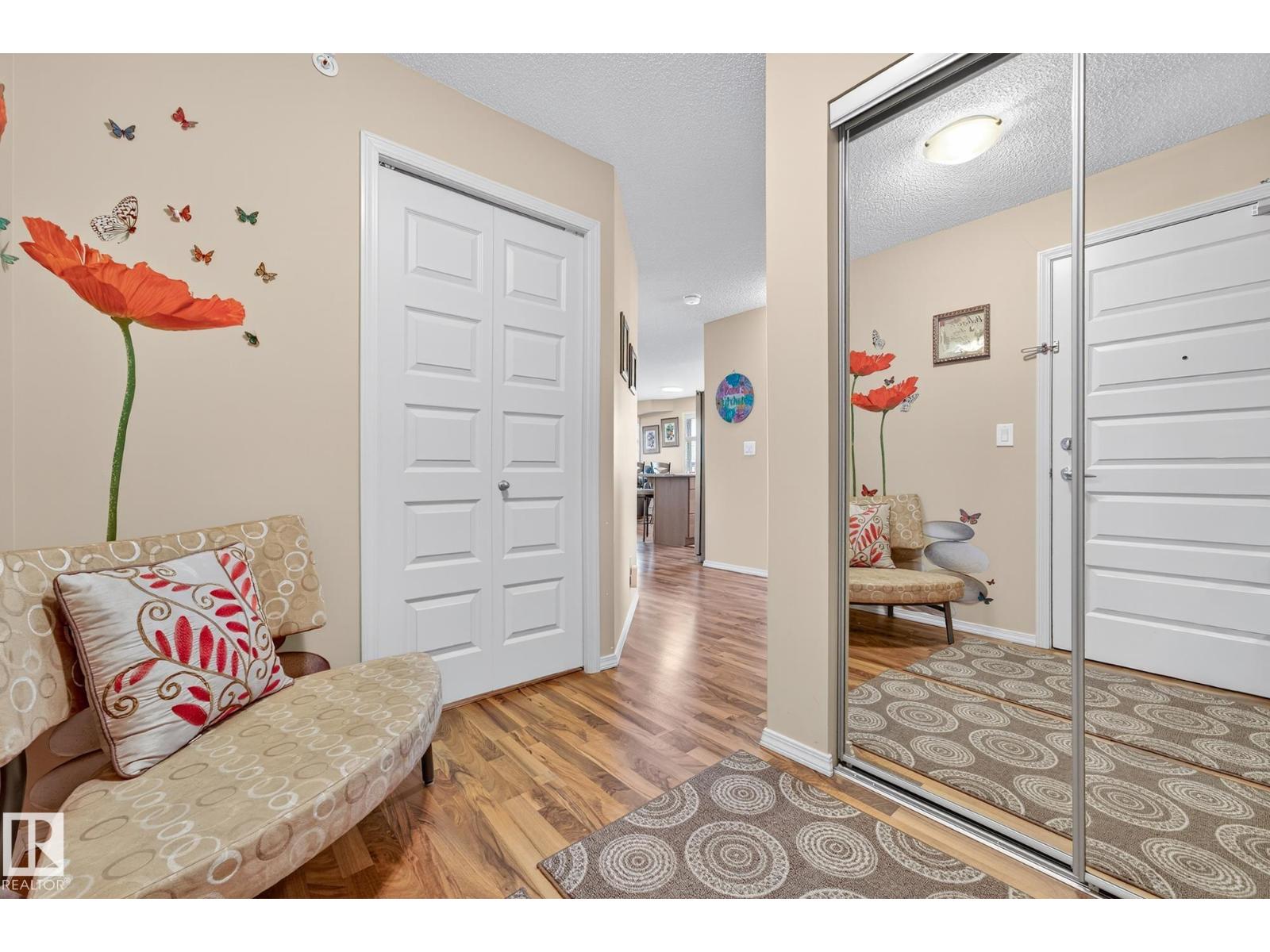 #402 6070 Schonsee WY NW