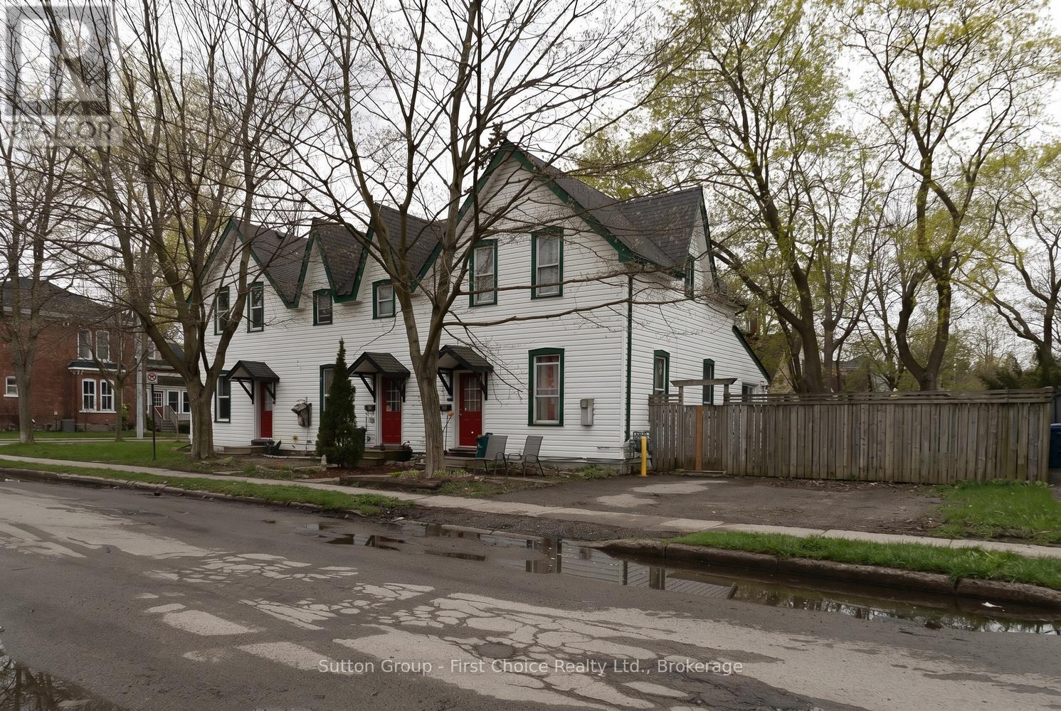 196 NILE STREET