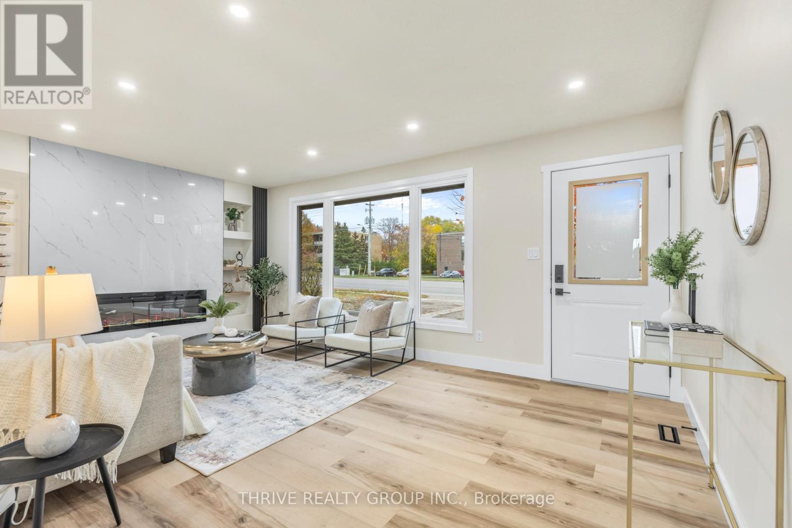 239 COMMISSIONERS ROAD W