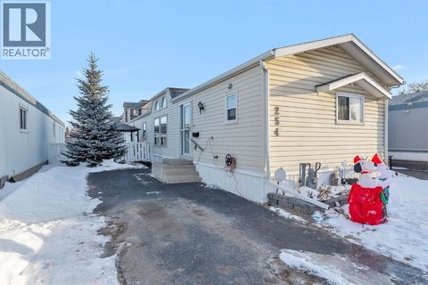 254 Erin Woods Circle SE Calgary AB T2B3C9