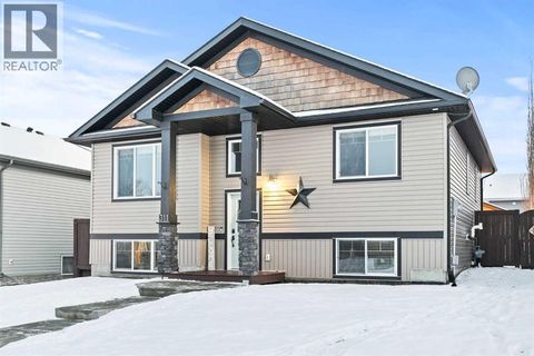 311 Mcleod Crescent Diamond Valley AB T0L2A0