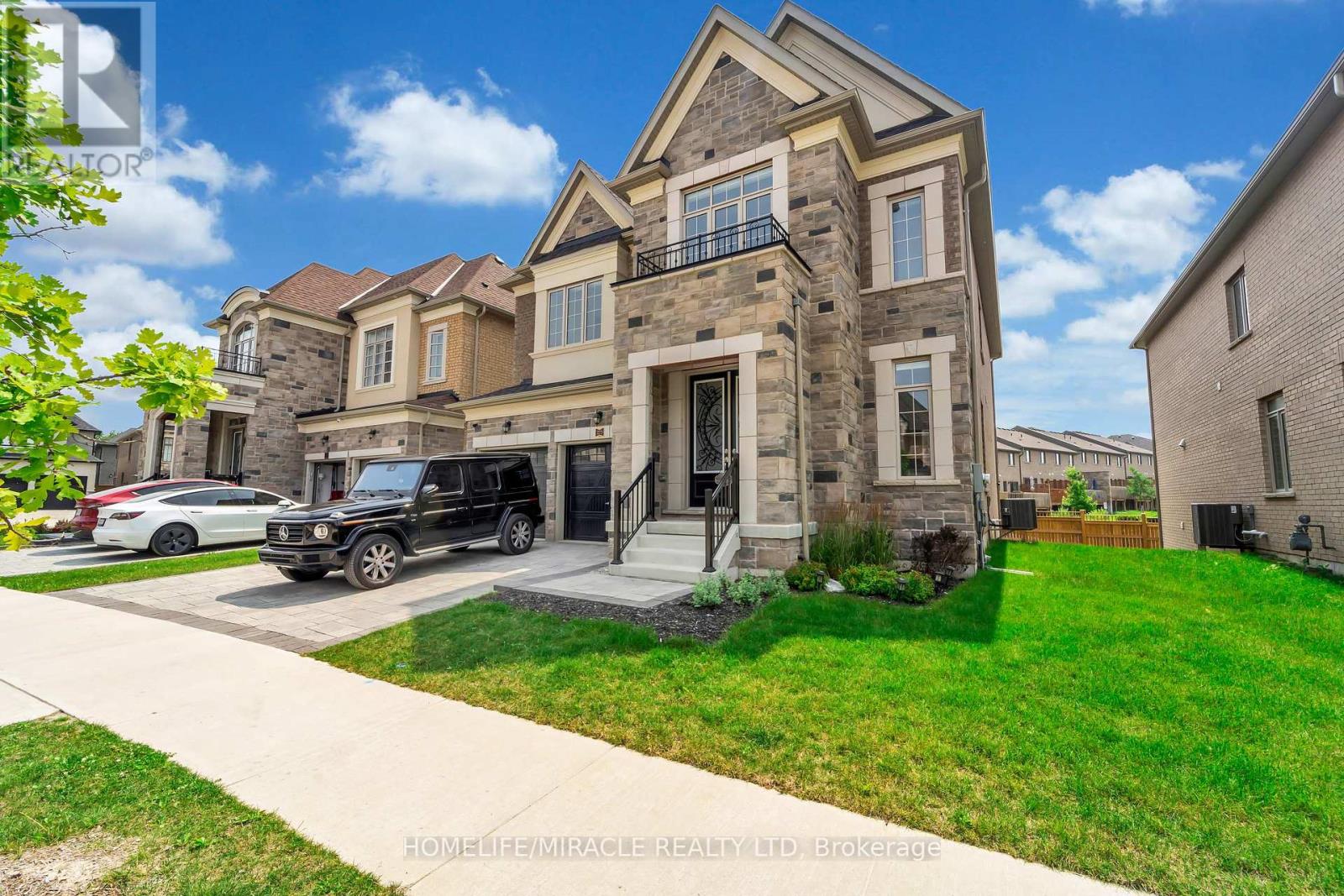 273 FOREST CREEK DRIVE