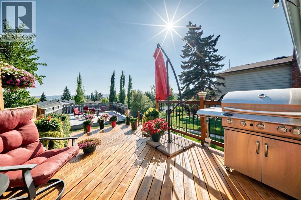 132 Silver Ridge Rise NW