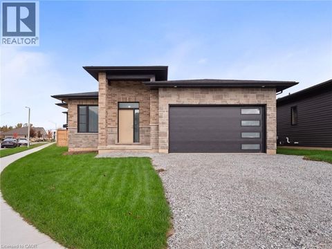 118 WILLOWBROOK Drive Welland ON L3C0G2