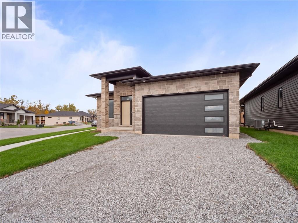 118 WILLOWBROOK Drive