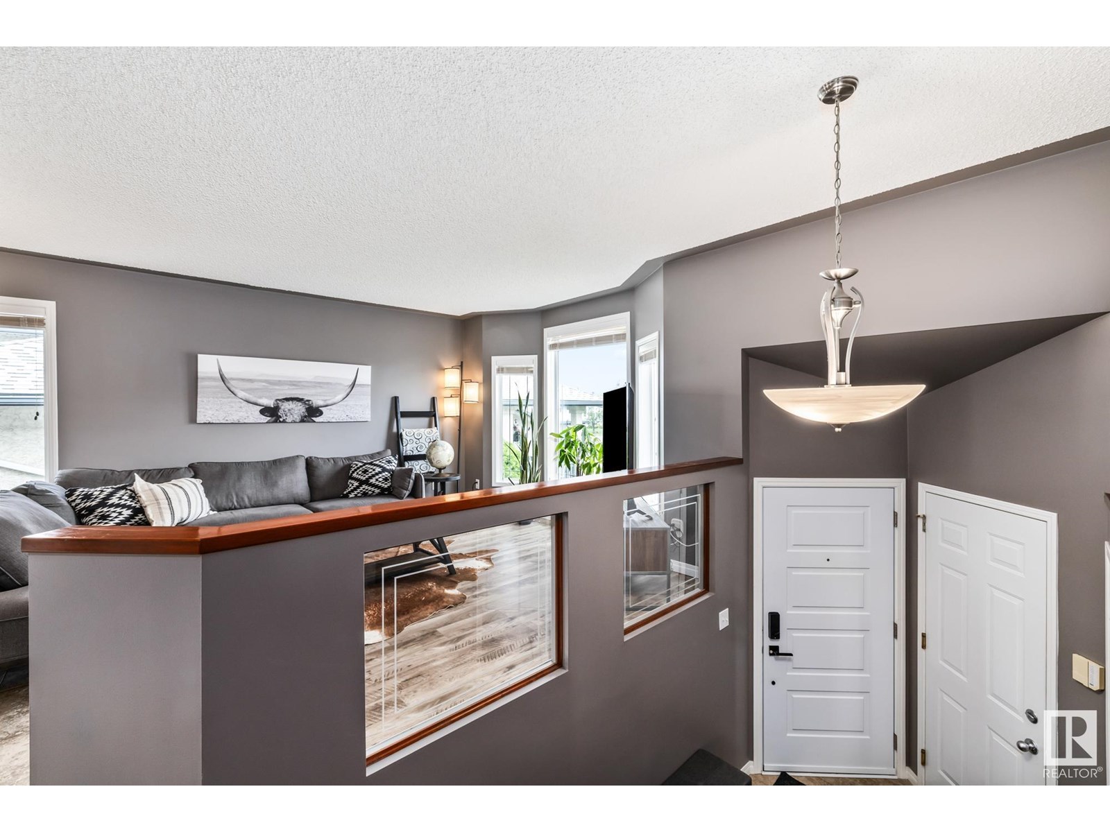 18 CHANCERY WY