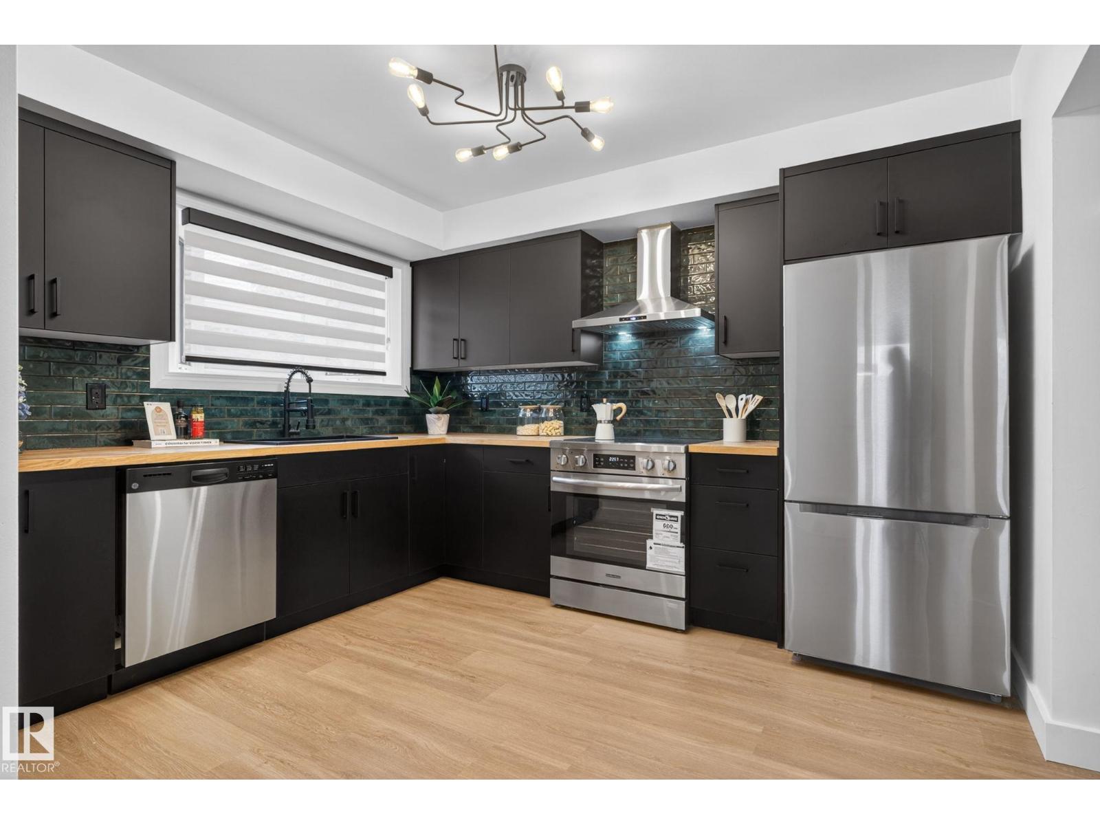 13332 106 ST NW
