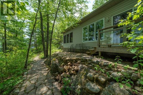 3465 HUGHES LANDING Addington Highlands ON K0H1K0