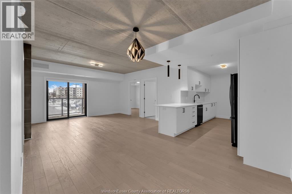2500 SANDWICH PARKWAY West Unit# 219