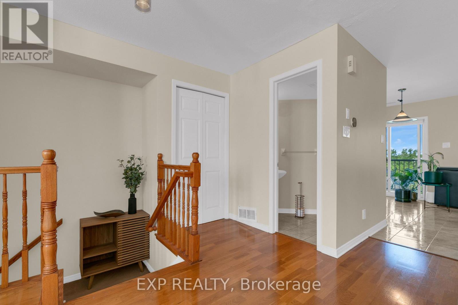 555 REARDON PRIVATE