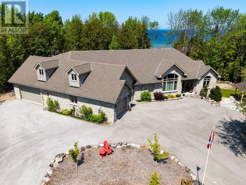 135 ALGONQUIN DRIVE Meaford ON N4L0A7