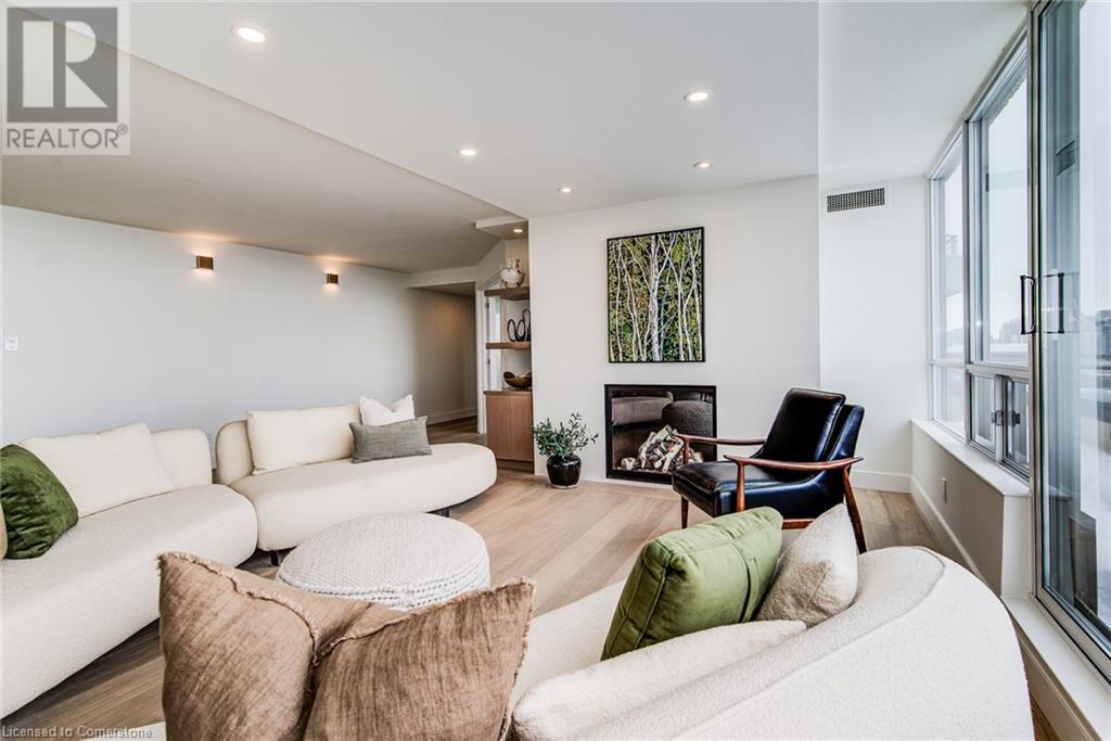 4 WILLOW Street Unit# 1601