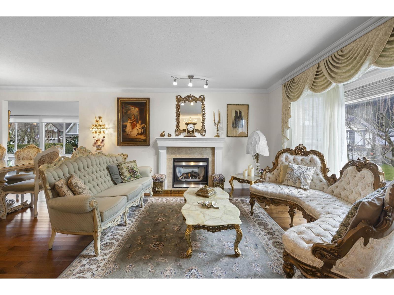 41 349 WALNUT AVENUE|Harrison Hot Springs