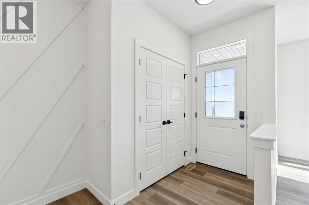 240 Layton Link SE