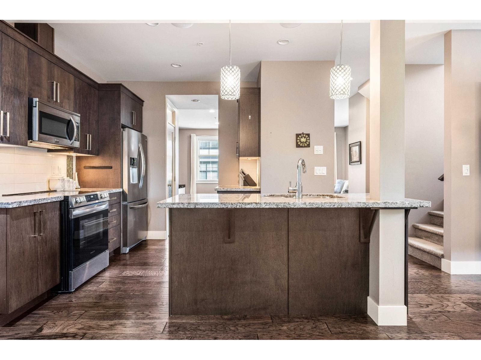 37 35298 MARSHALL ROAD