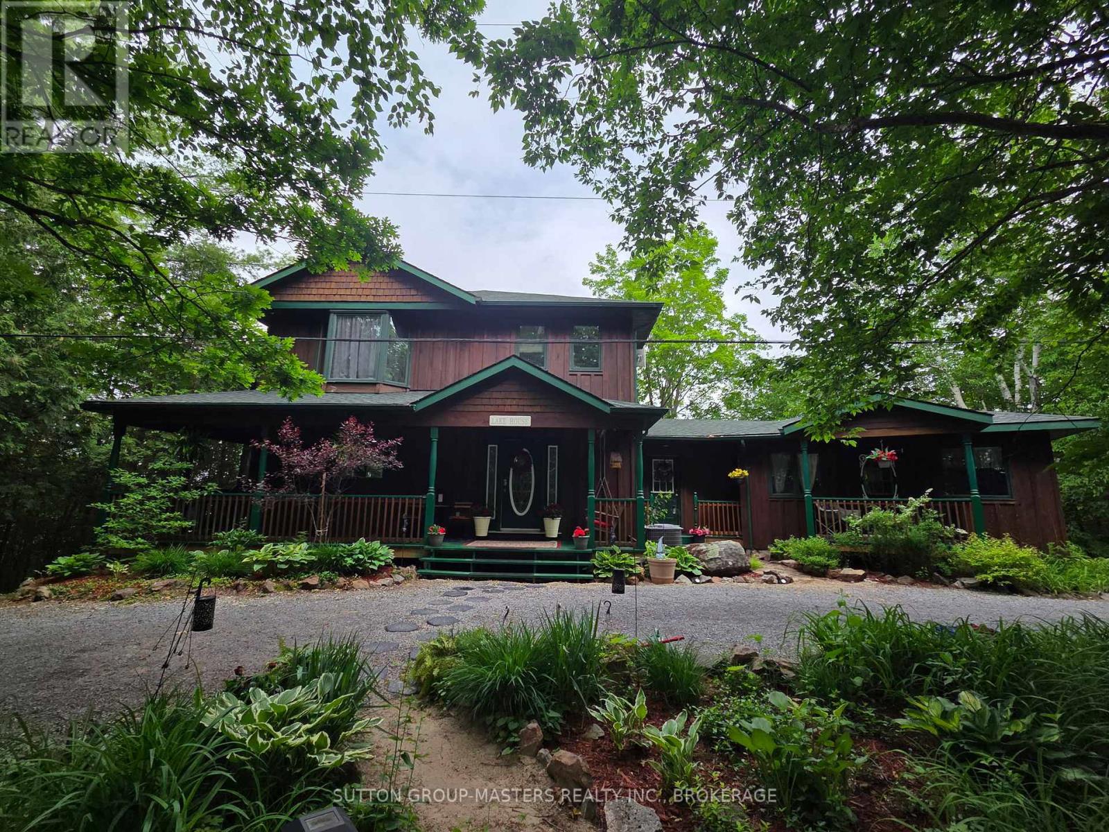1130 STORMS LANE