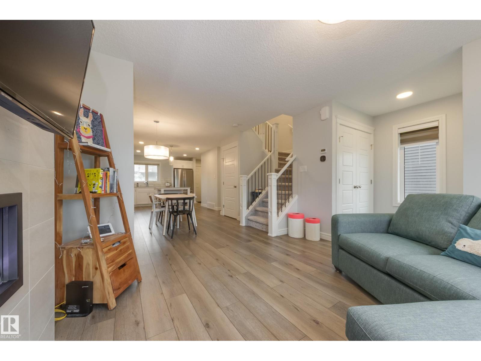5646 JUCHLI AV NW