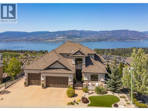 716 Kuipers Crescent Kelowna BC V1W5B2