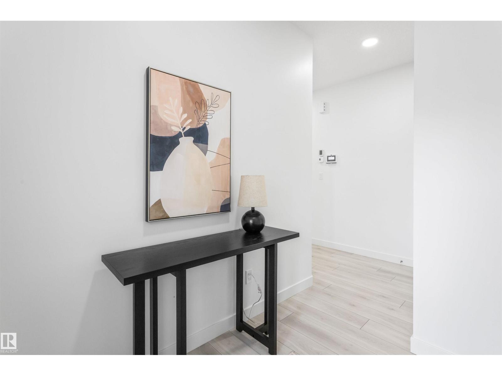 2503 189 ST NW