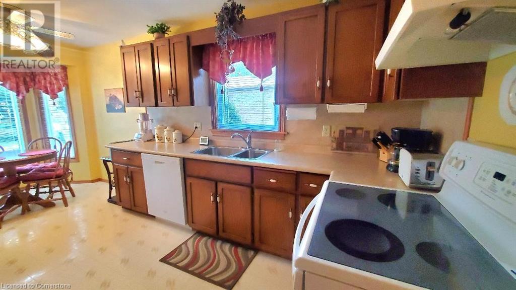 18 MAGWOOD Court