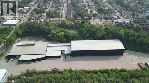 243 QUEEN Street N Hamilton ON L8R3N6